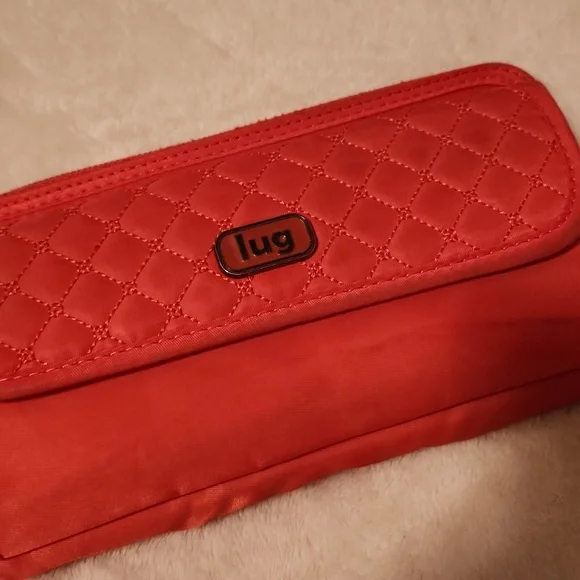 Lug Quilted Orange Wristlet/wallet - Picture 2 of 14